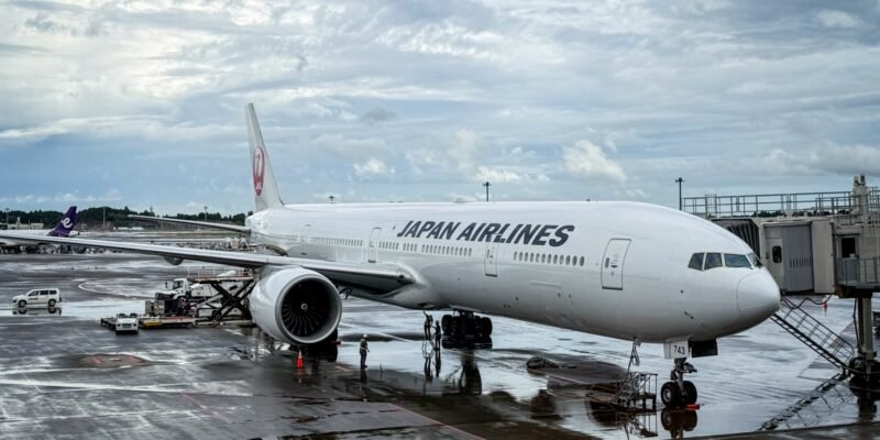 Flying Japan Airlines first class for 80K American Airlines AAdvantage miles